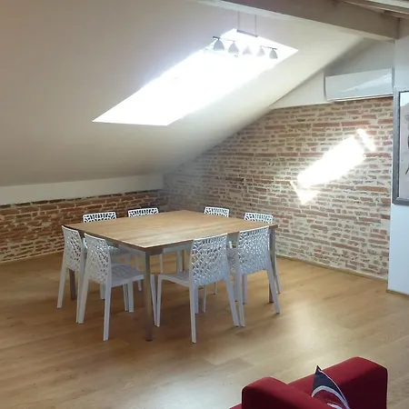 Les Toits Du Capitole - Loft De Standing 60 M2 - Parking En Option Тулуза